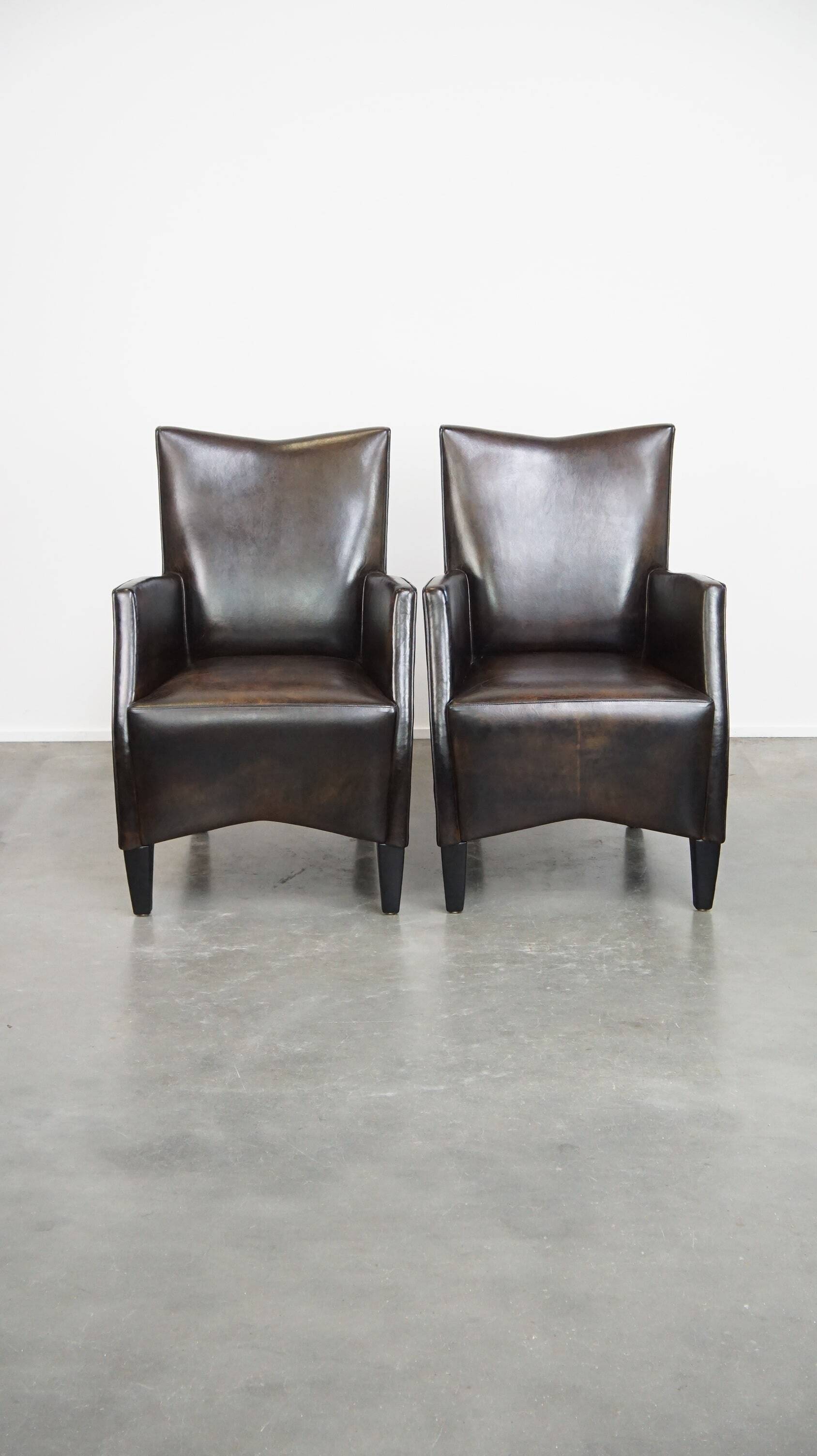 Lot de 4 chaises de salle à manger au design en cuir de mouton