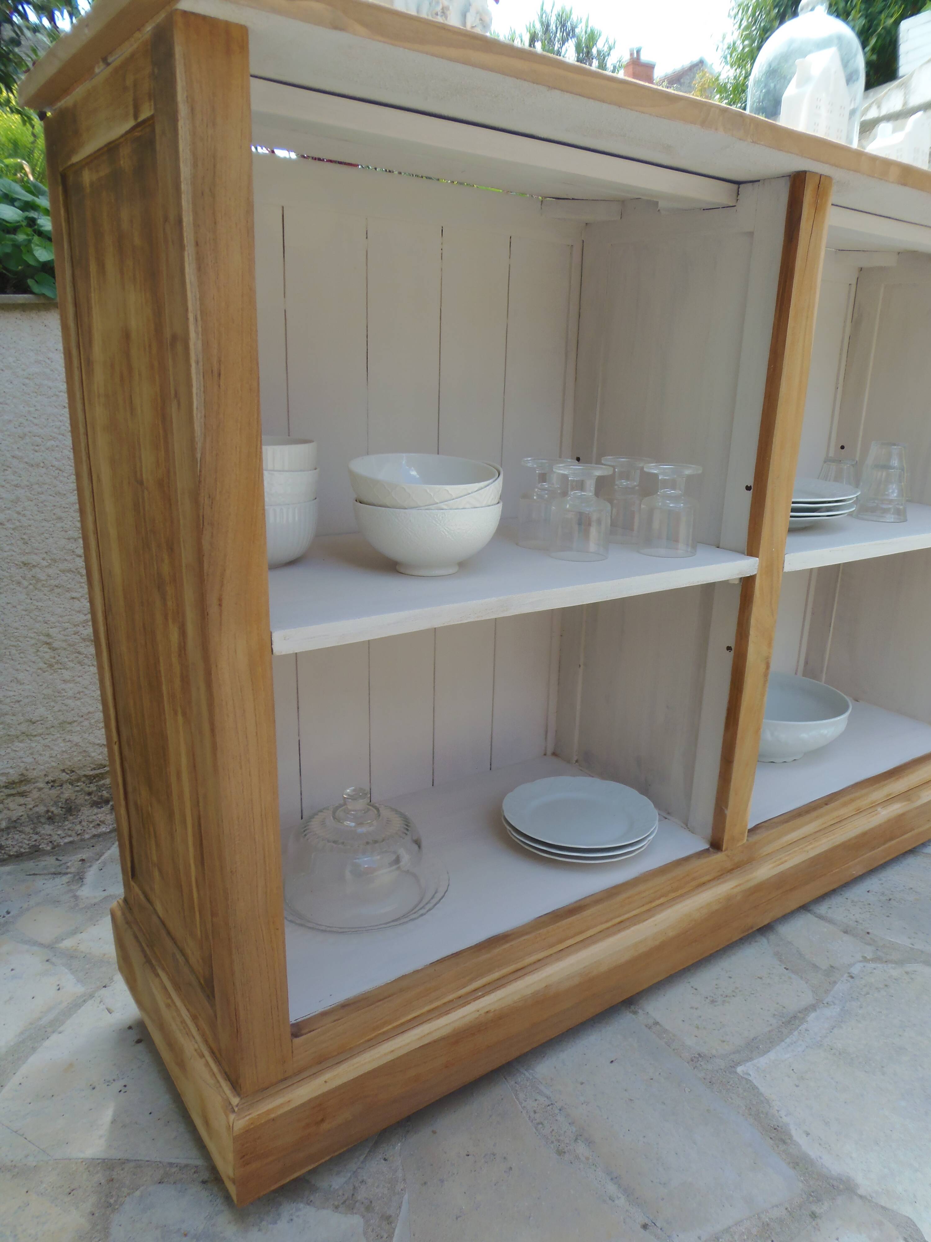 Raw wood craft furniture, pearl gray interior.
