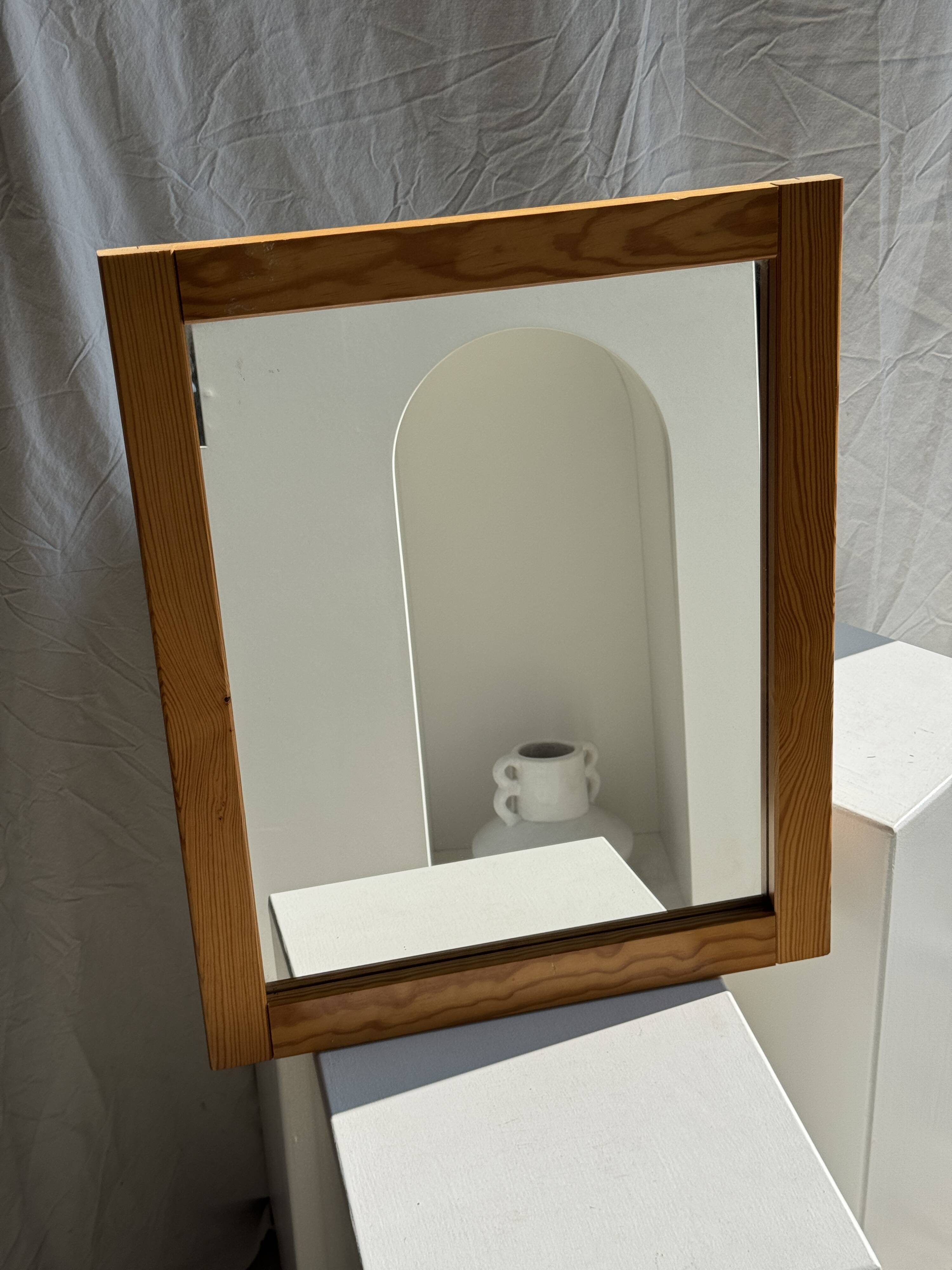 Small rectangular pine mirror 55x45