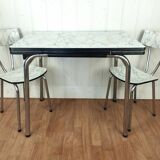 Formica table and its 2 chairs imitation marble