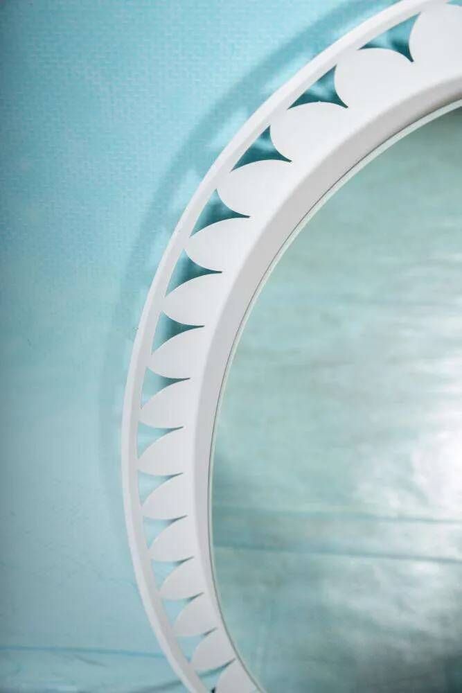 Organic mirror Space Age 1970s Hillebrand