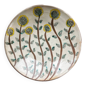 Large pottery dish from Fayoum