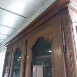 Library showcase two bodies in solid oak