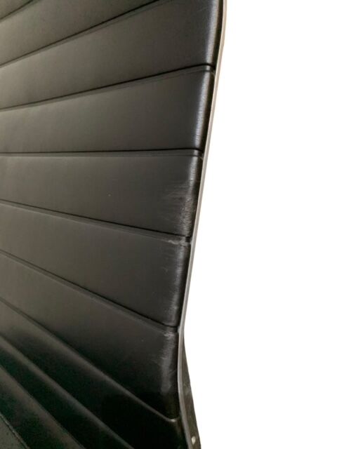 Fauteuil EA119 de Charles & Ray Eames édition Vitra de 2002