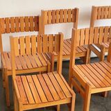 Set de 6 chaises rationalistes en pin massif, Espagne, années 1970.