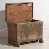 Ancien coffre en bois patiné vert (c.1900)