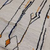Handmade Moroccan Berber rug 202 X 147 CM