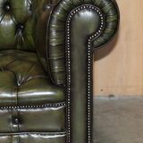 Chesterfield sofa in renovated leather, Regency style from the 1950s.