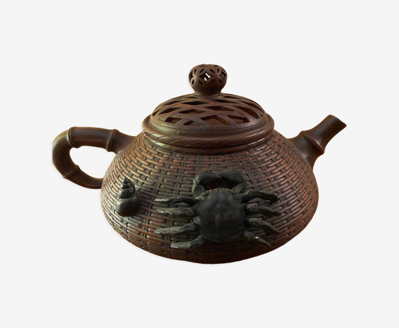 Decorative teapot - ceramic