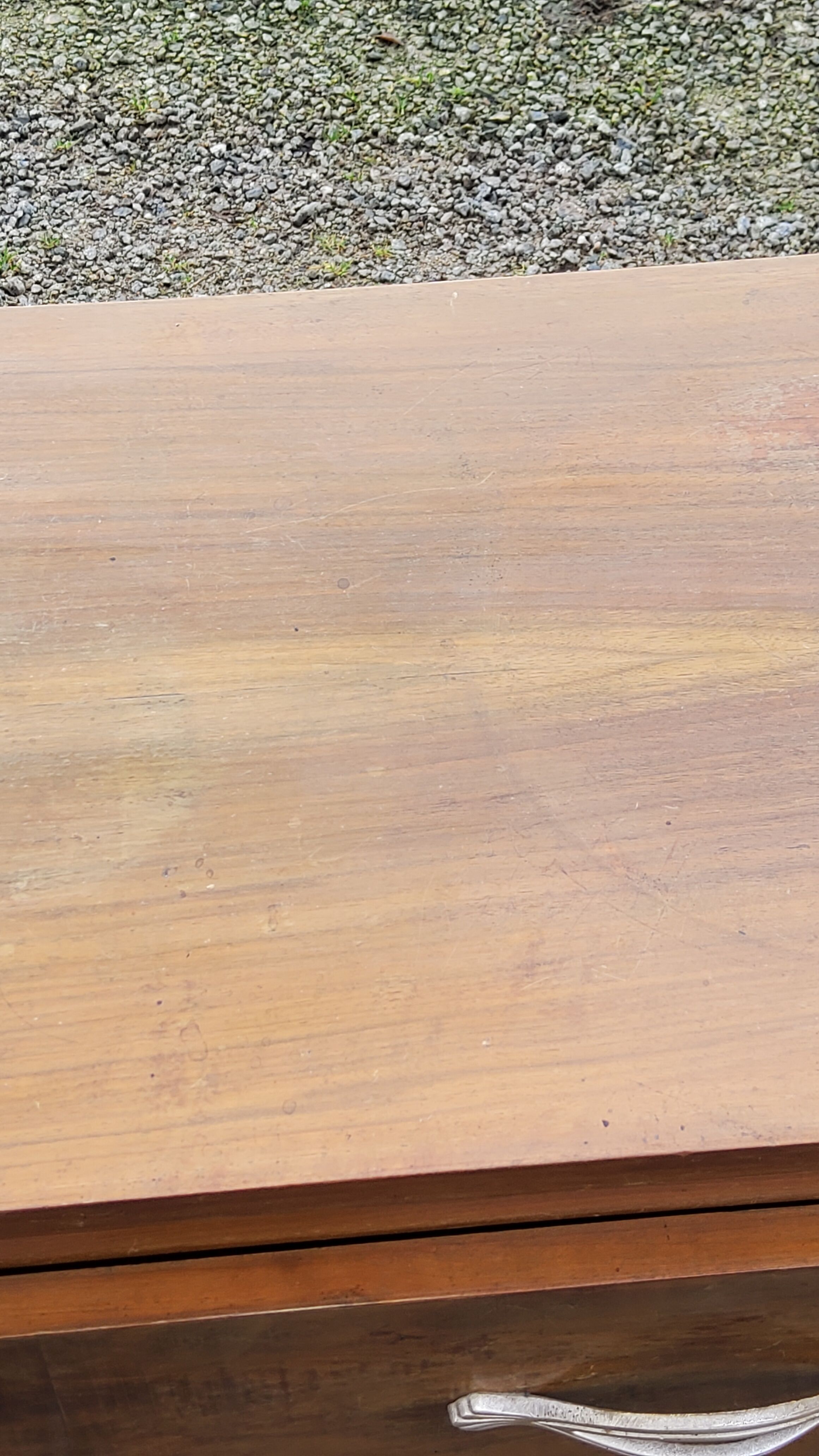 Art Deco chest of drawers from the 30s-40s in walnut 3 drawers