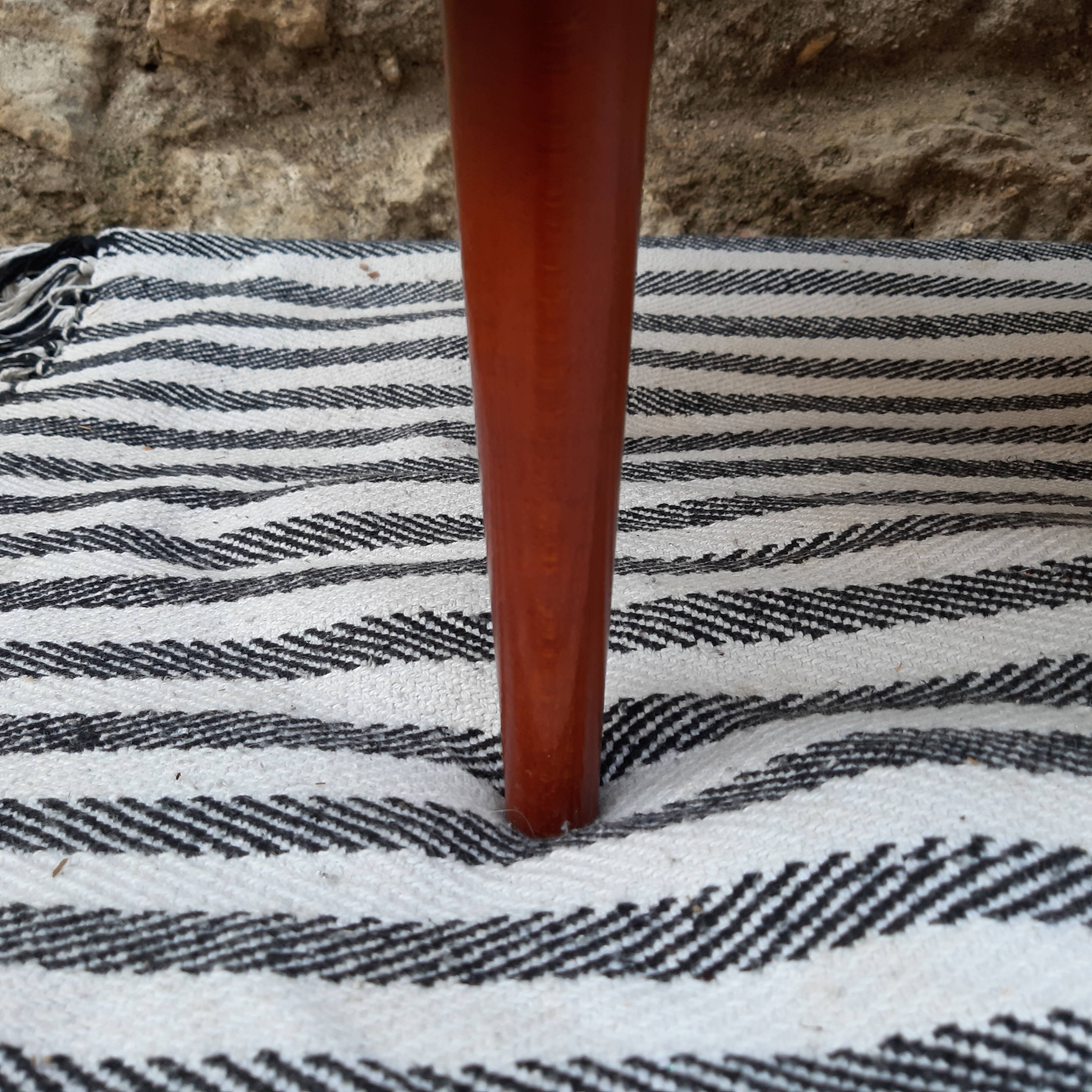 Scandinavian chest of drawers in formica year 50