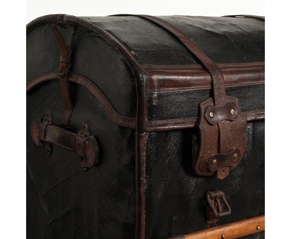 Malle de voyage en cuir