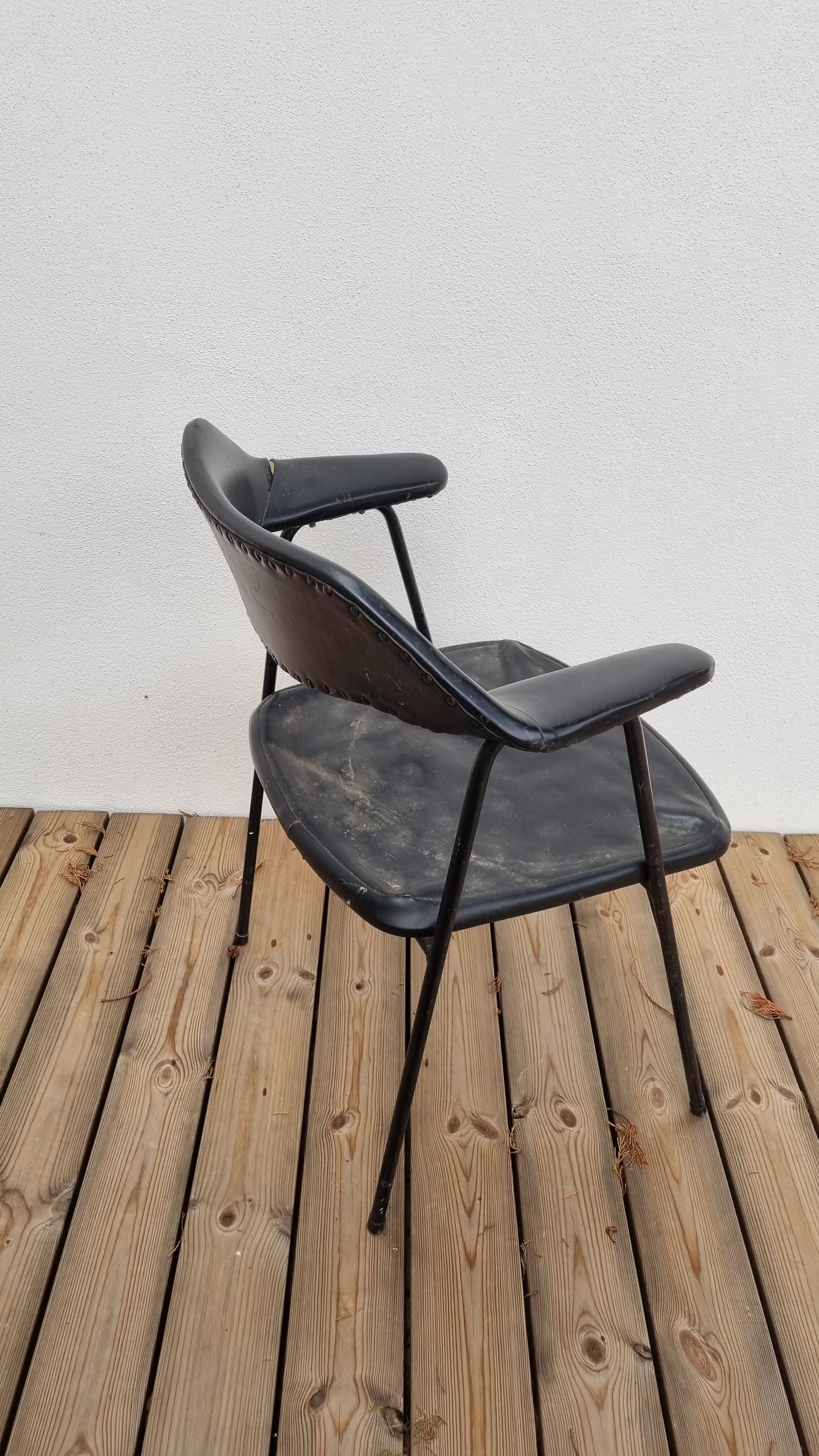 vintage robin day armchair