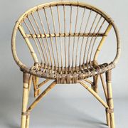 Salon, shell chairs in rattan from the 1960s.