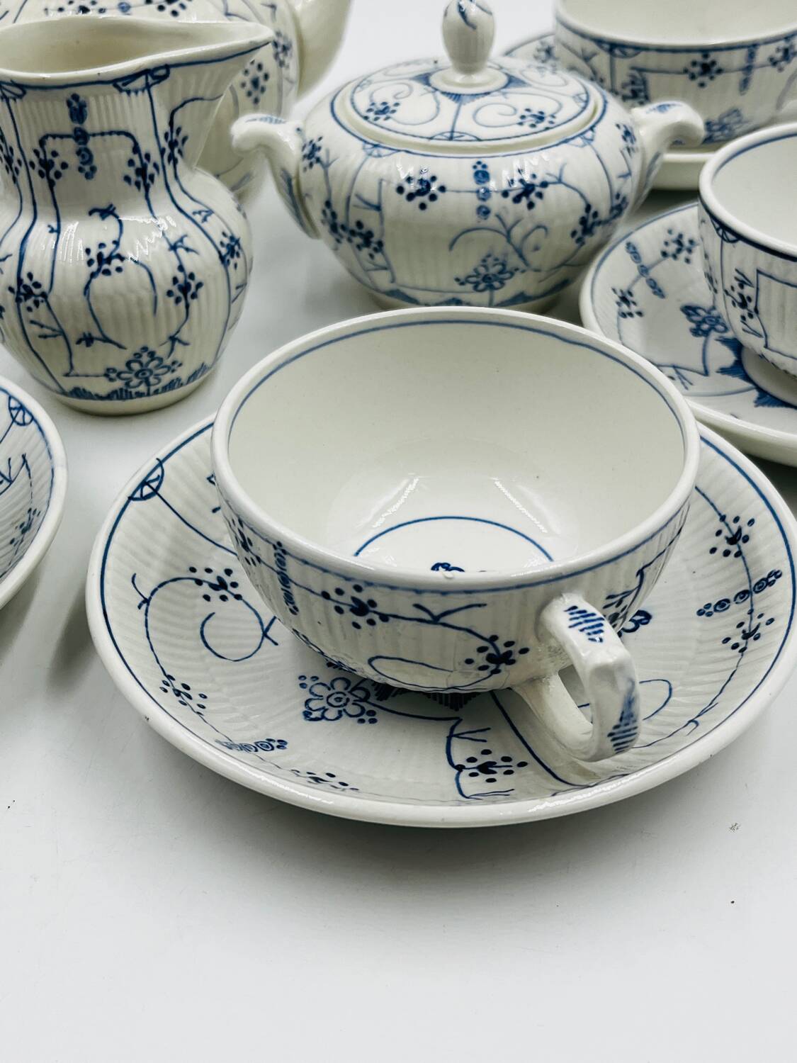 Sarreguemines tea service