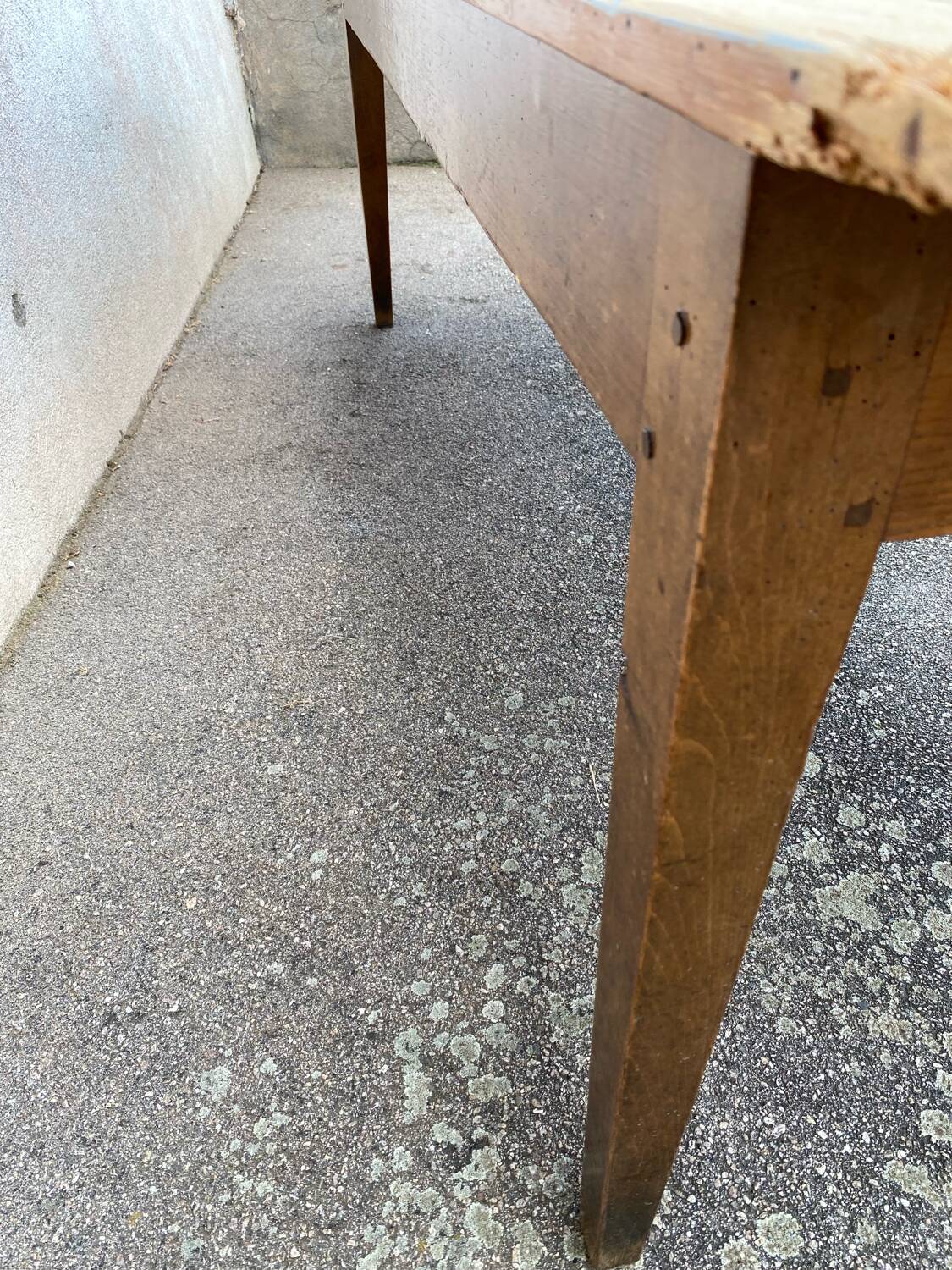 Farmhouse table