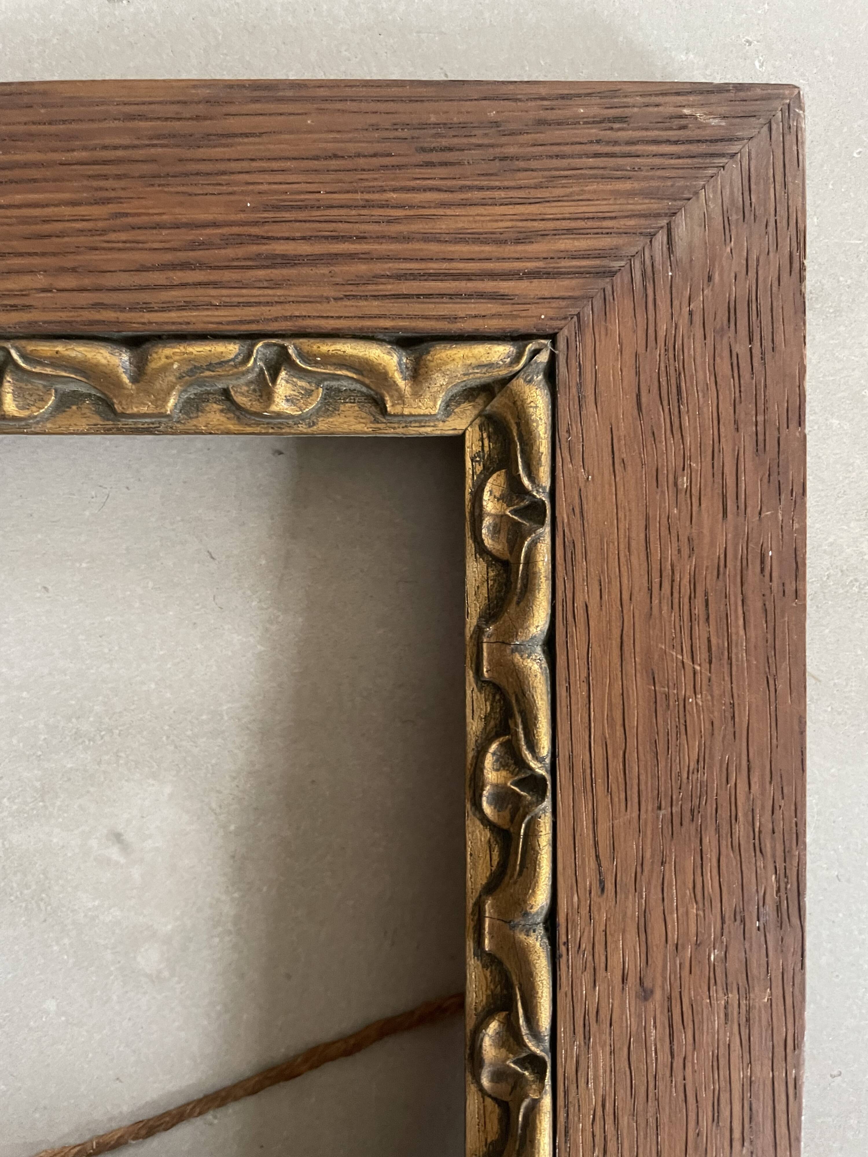 Old wooden frame 31x25cm