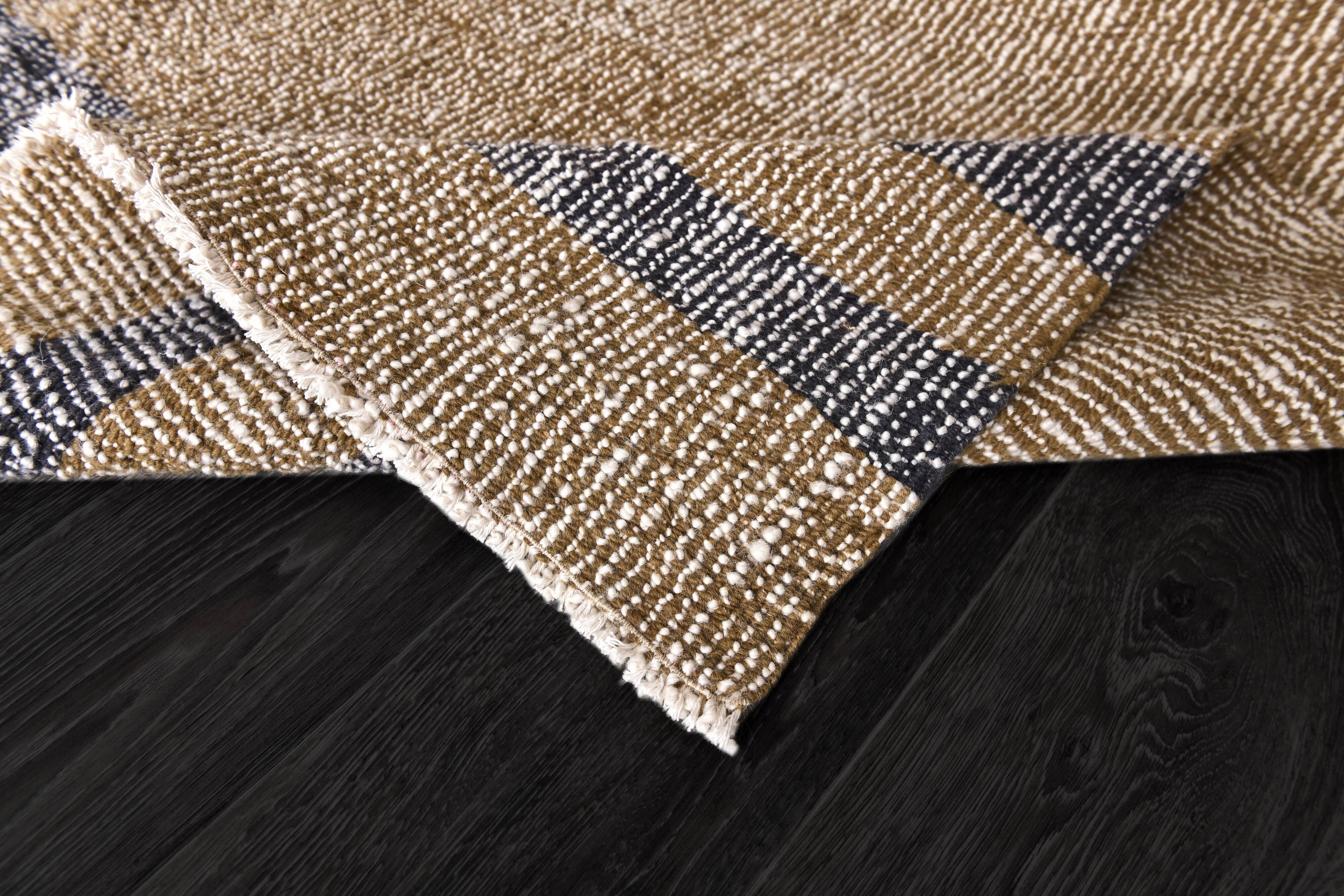 290x190 cm Organic Wool Kilim Rug , Kilim Rug made With Wool İn Turkey