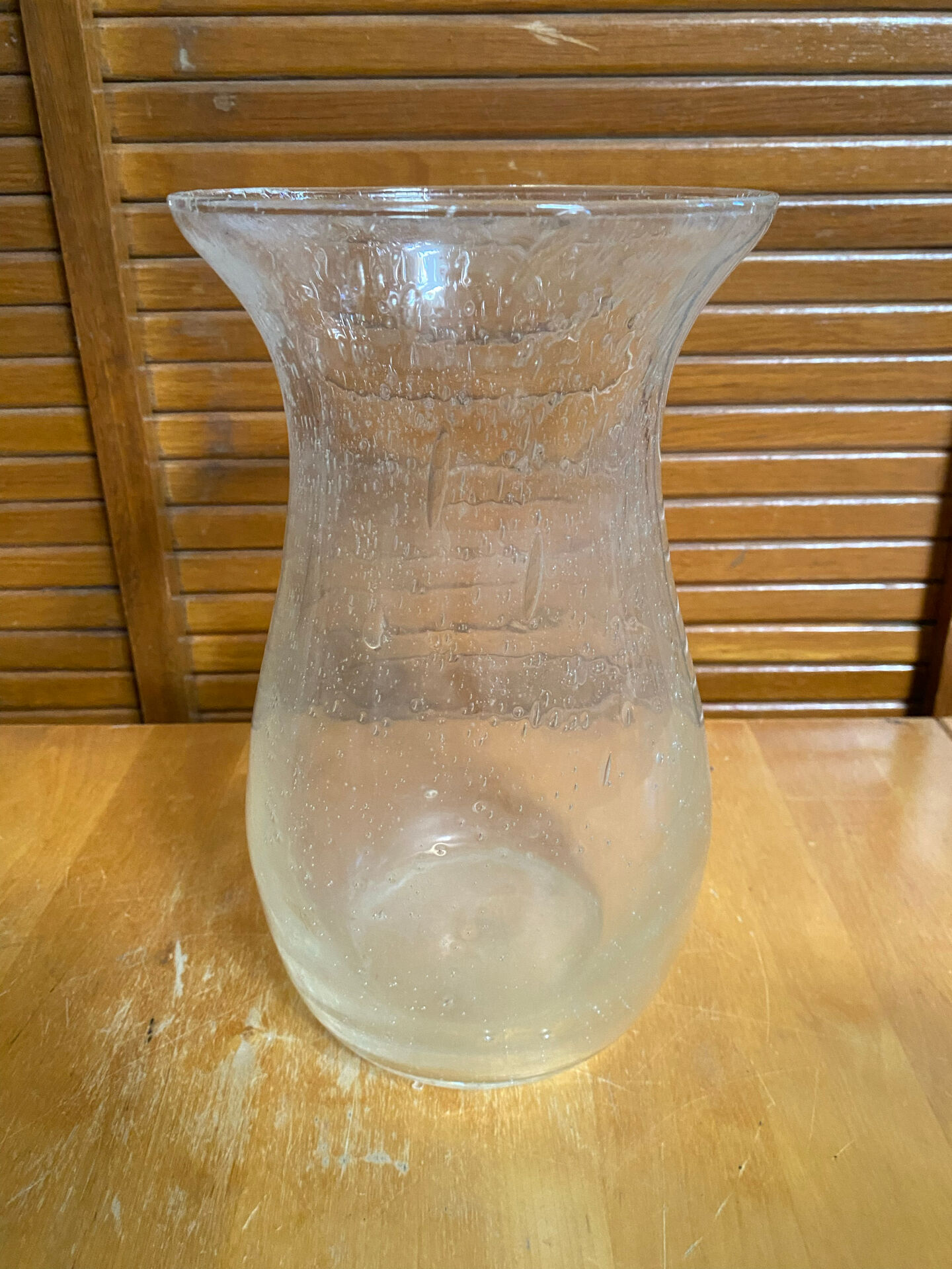 Vase ancien style Biot en verre soufflé bullé