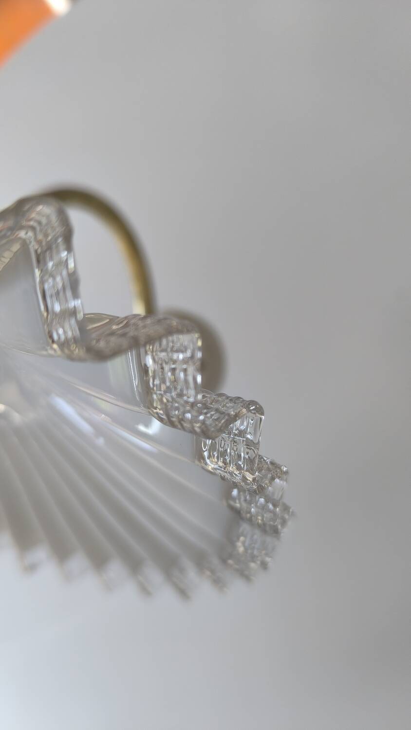 Vintage wall light in notched opaline and gilded brass