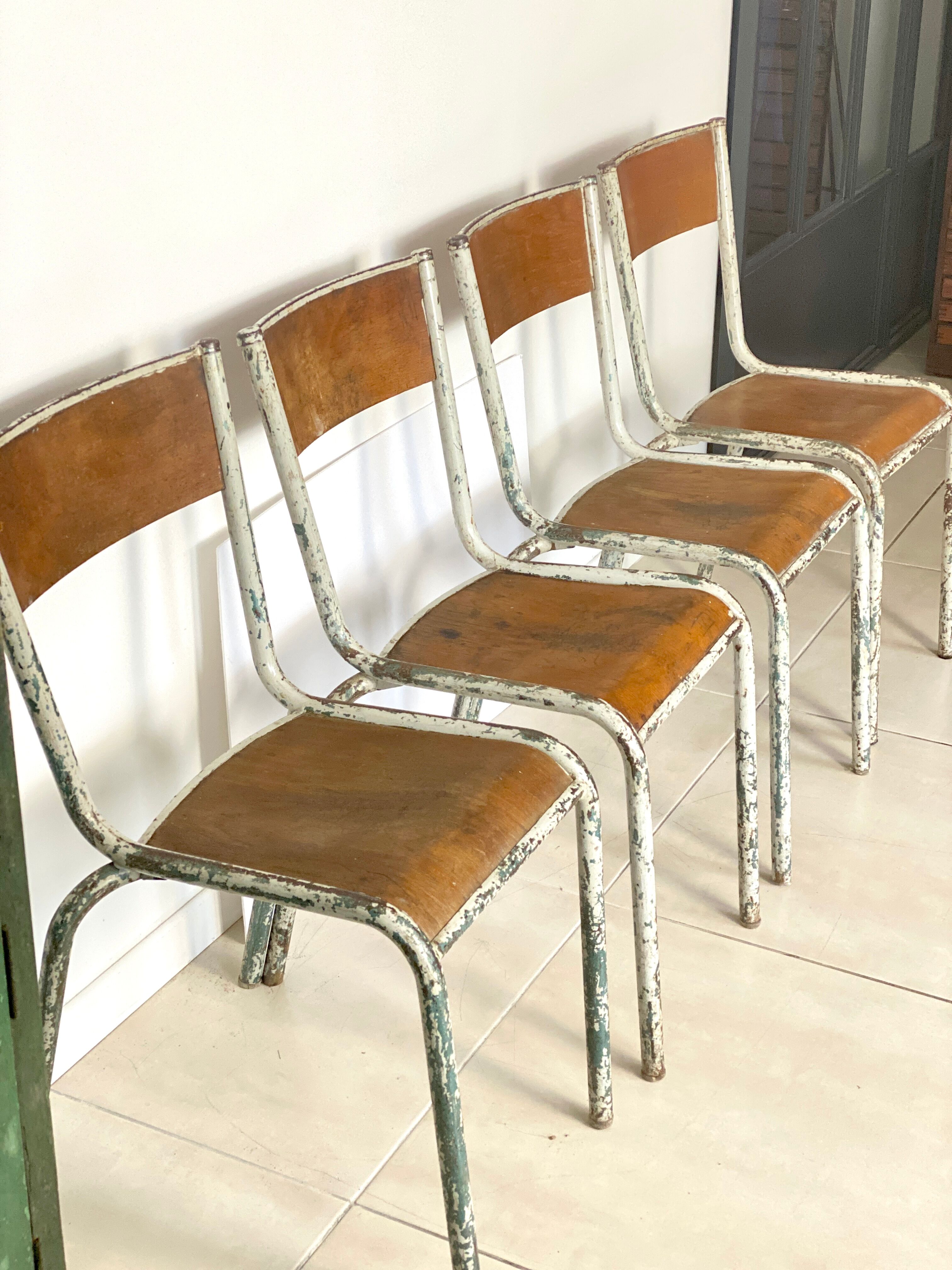 Set of 4 vintage school chairs