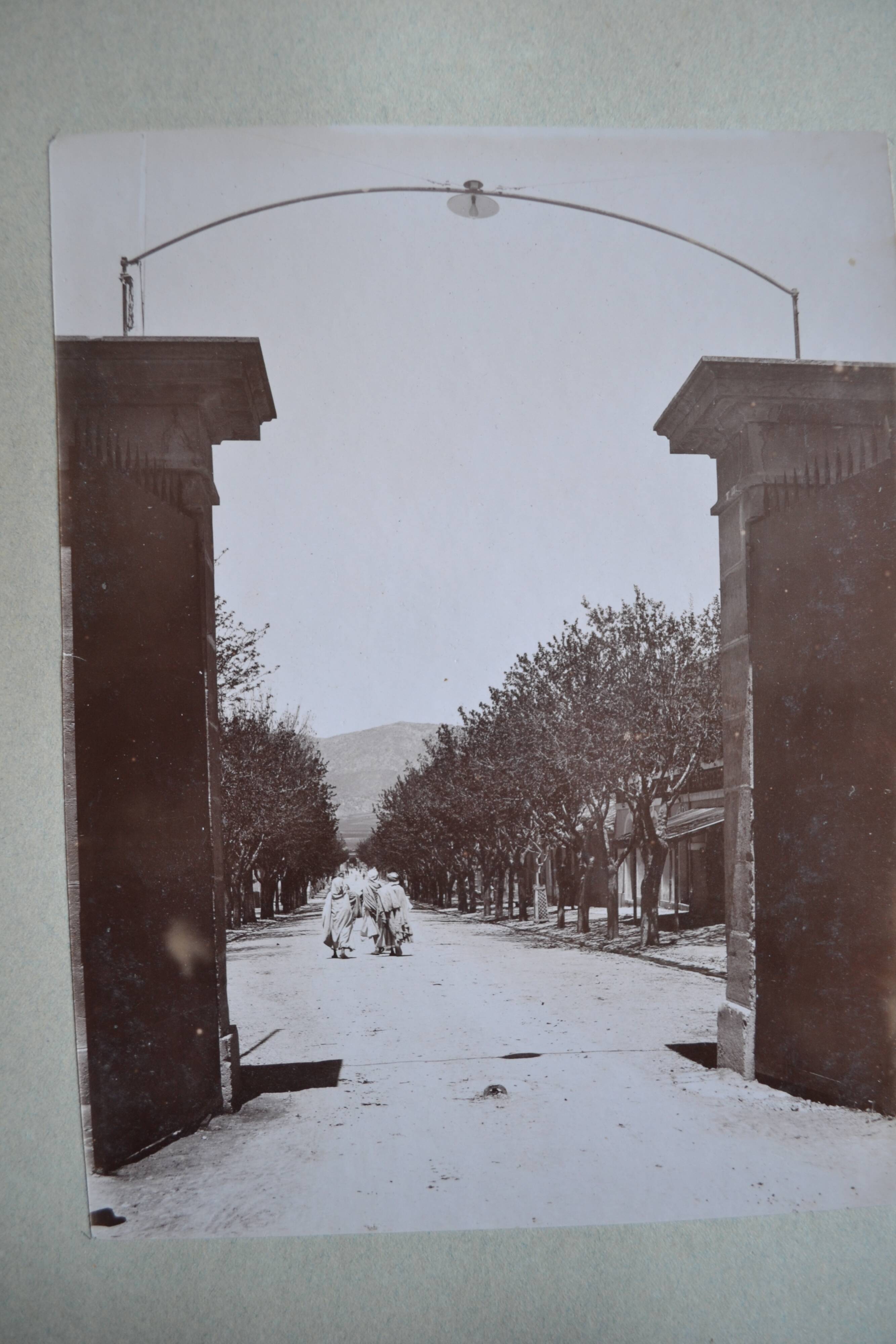 Old albumen print photo Maghreb? Algeria?