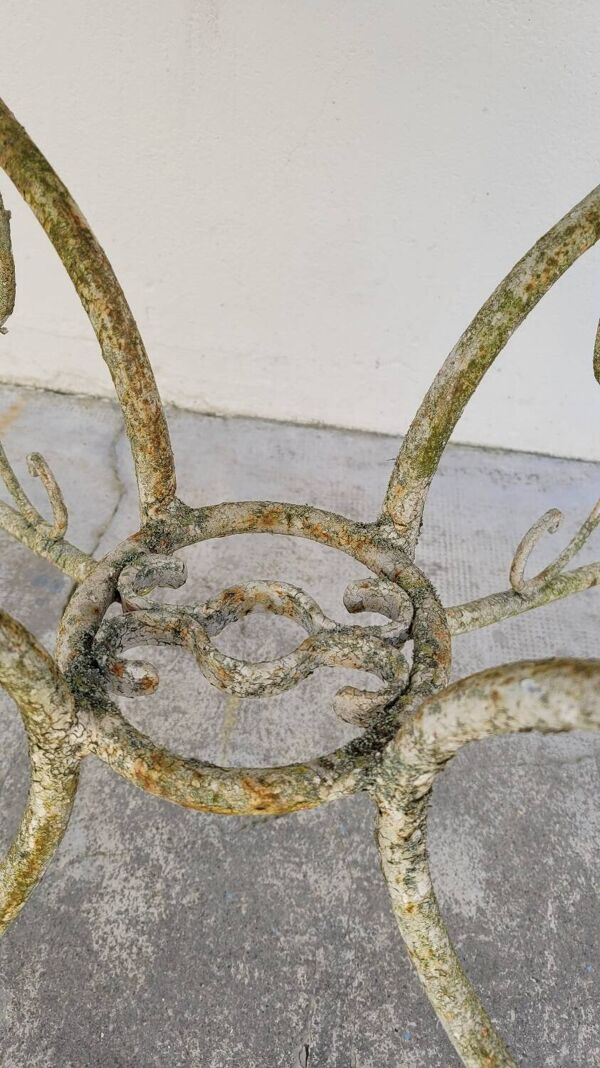 Table de Jardin ronde en fer forgé 1900s