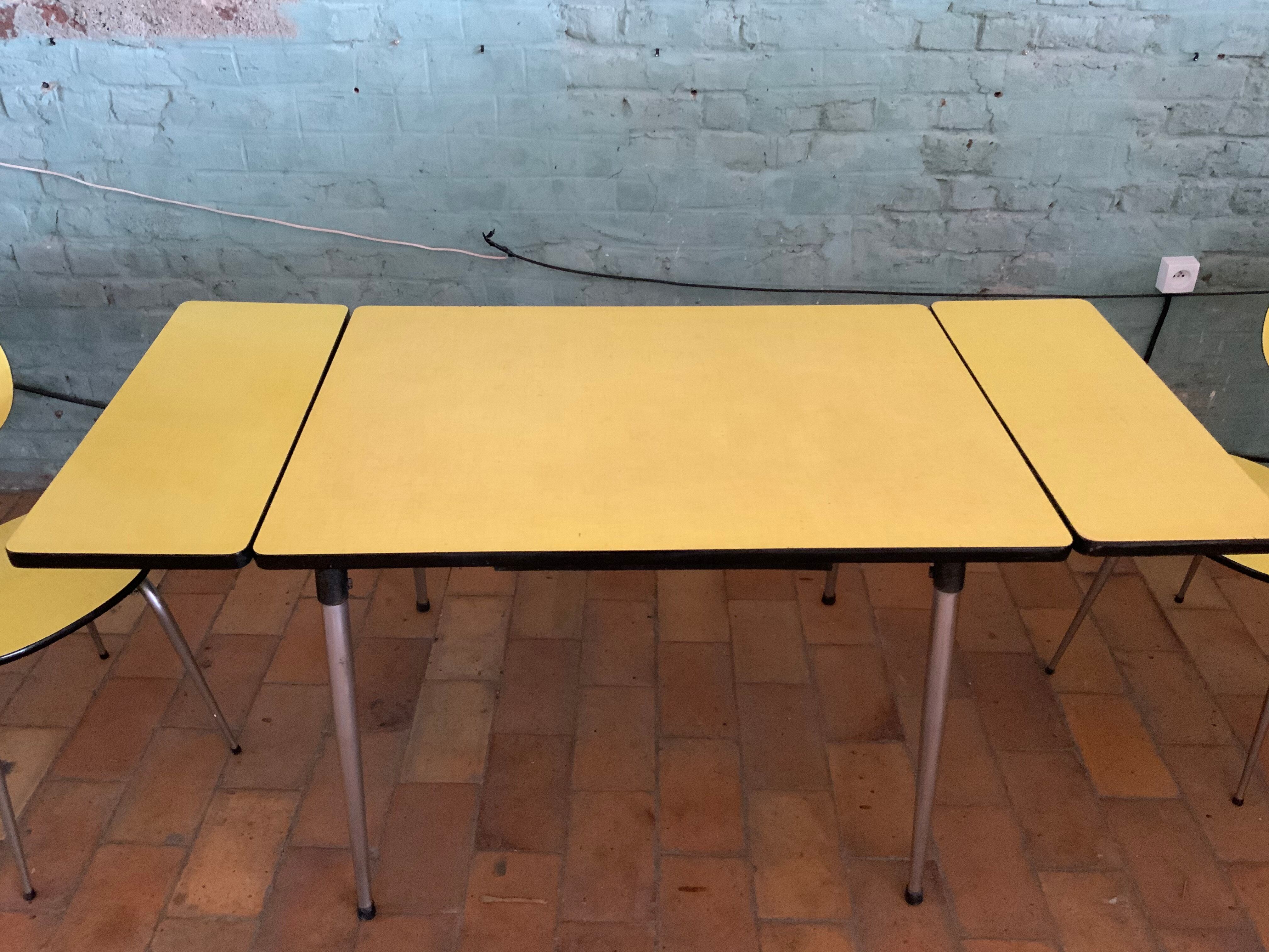 Table vintage