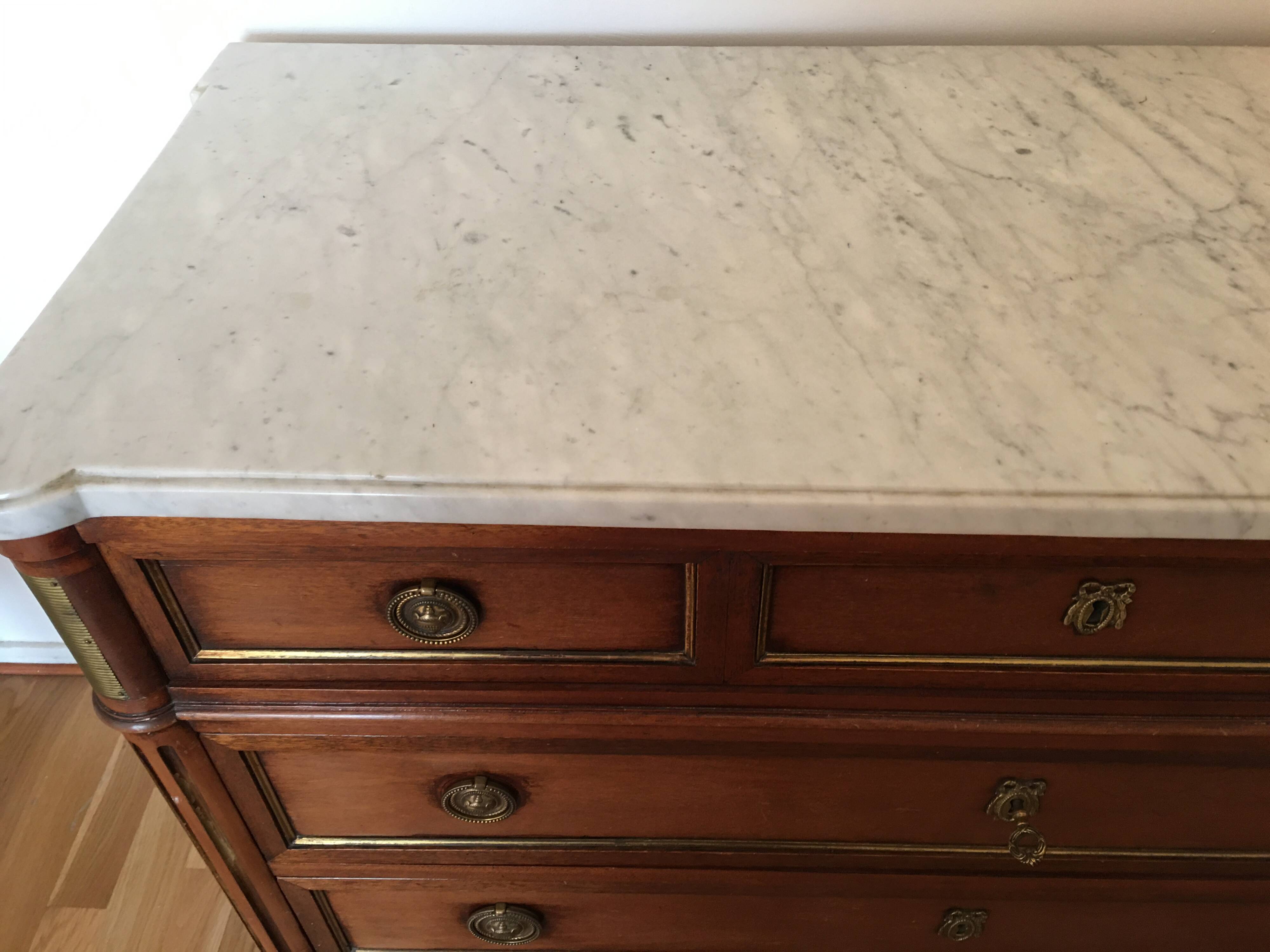 Commode