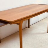 Table basse à rallonge en teck du milieu du siècle par Tom Robertson pour McIntosh