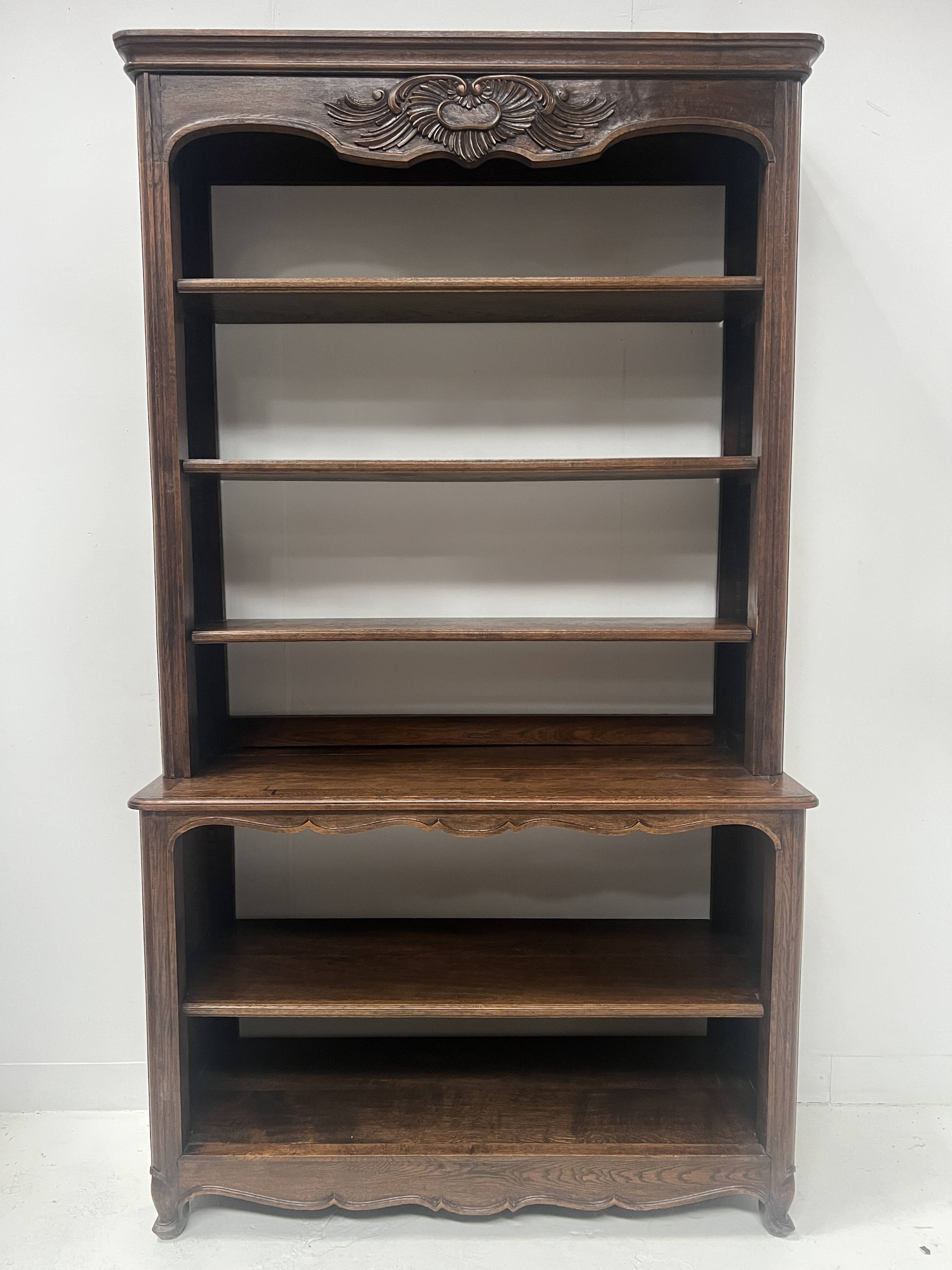 Wall library in two sections in Louis XV style made of solid oak, 20th century.