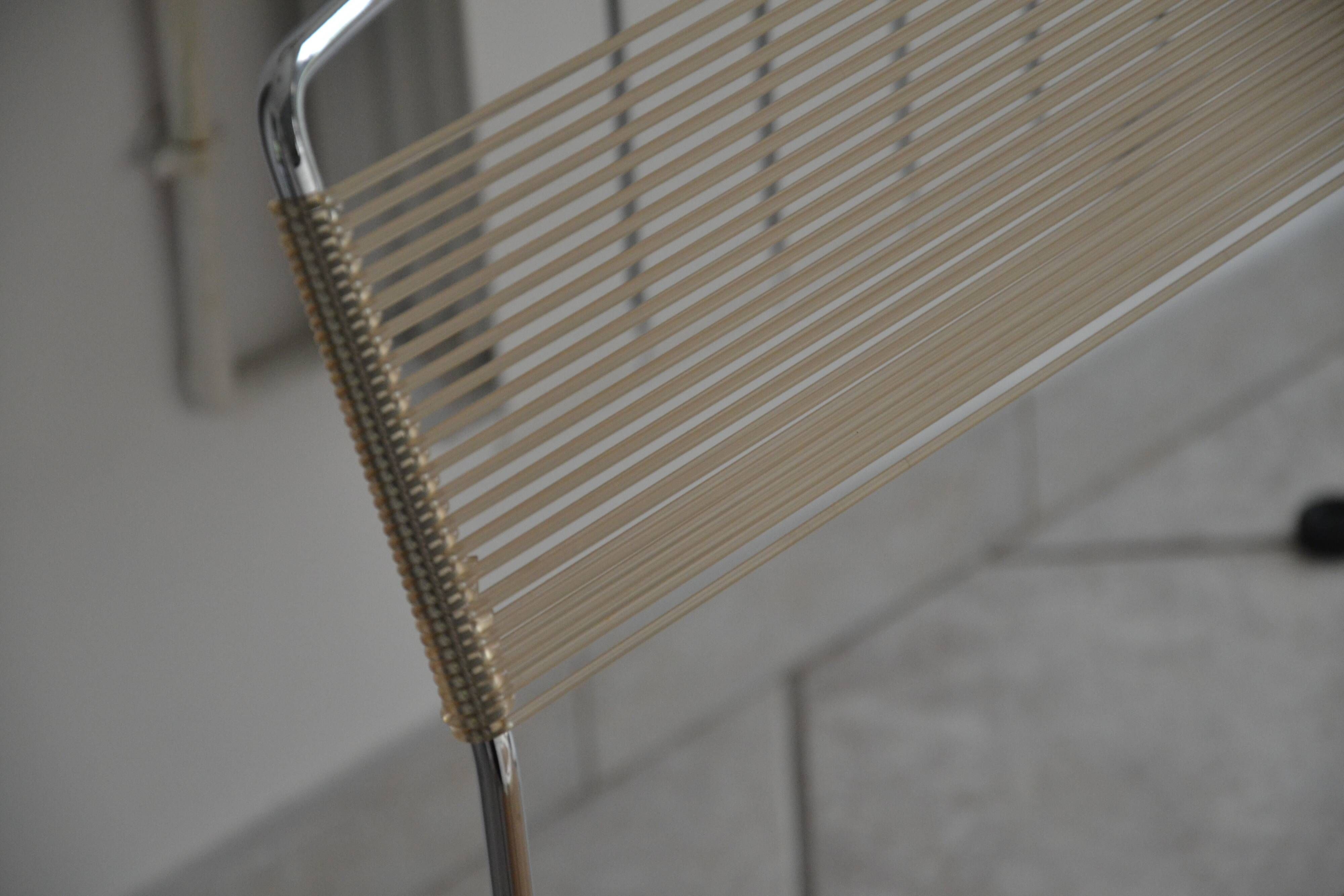Chaises "spaghetti"  Italie Giandomenico Belotti 1979