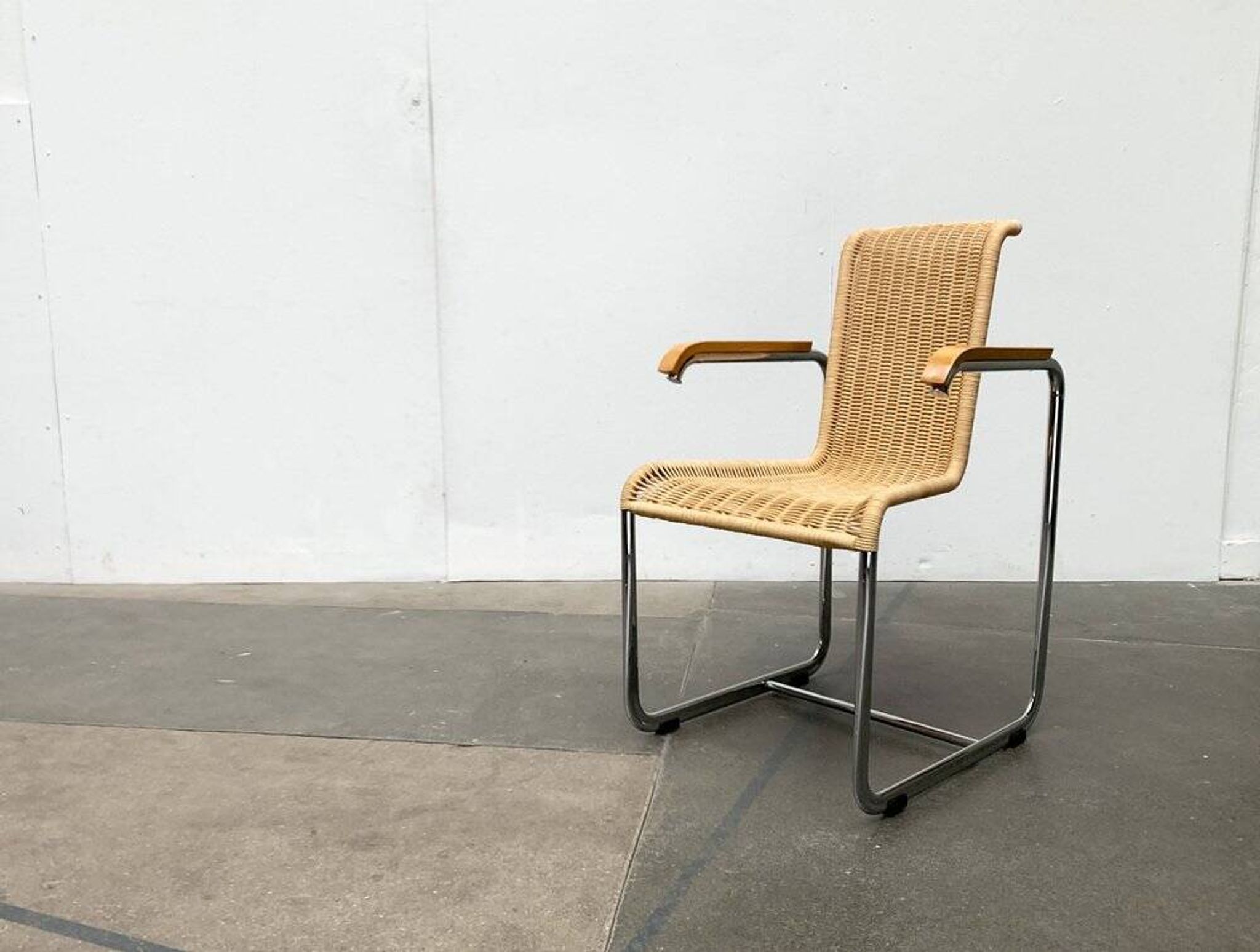 Vintage cantilever armchair D20 German by Tecta