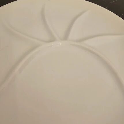 Set of 10 Pillivuyt white porcelain fondue plates