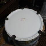 Paris porcelain pot cache