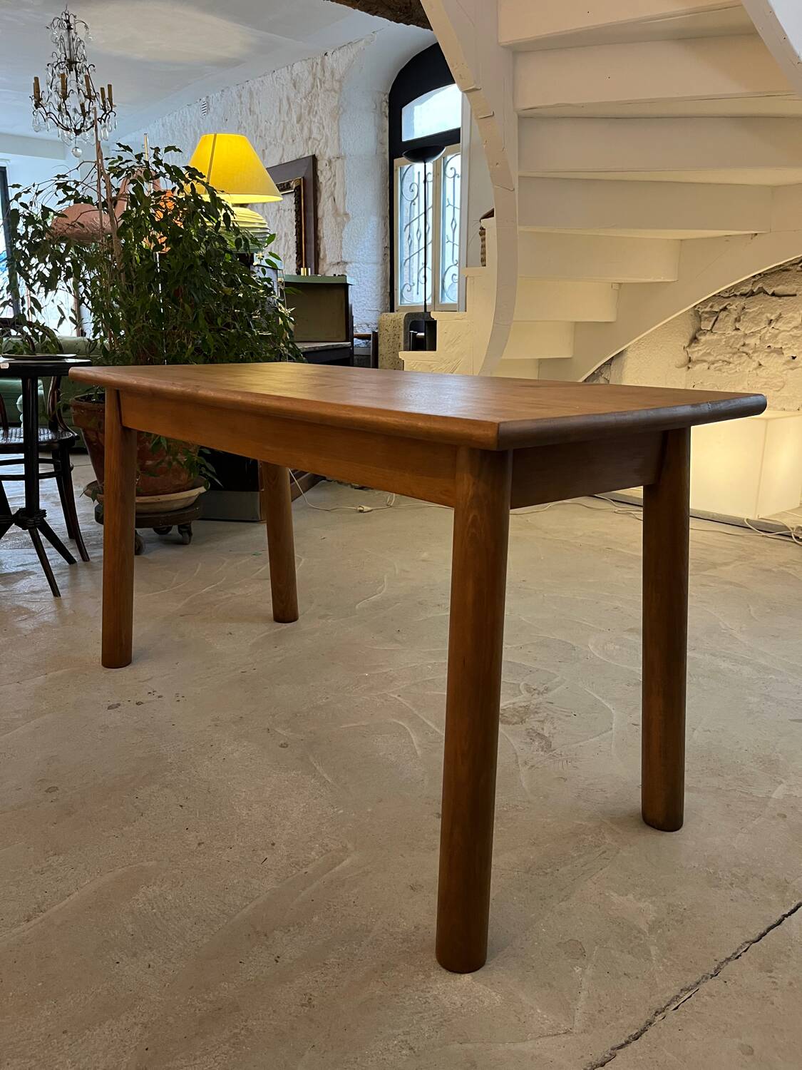 Table à manger en hêtre