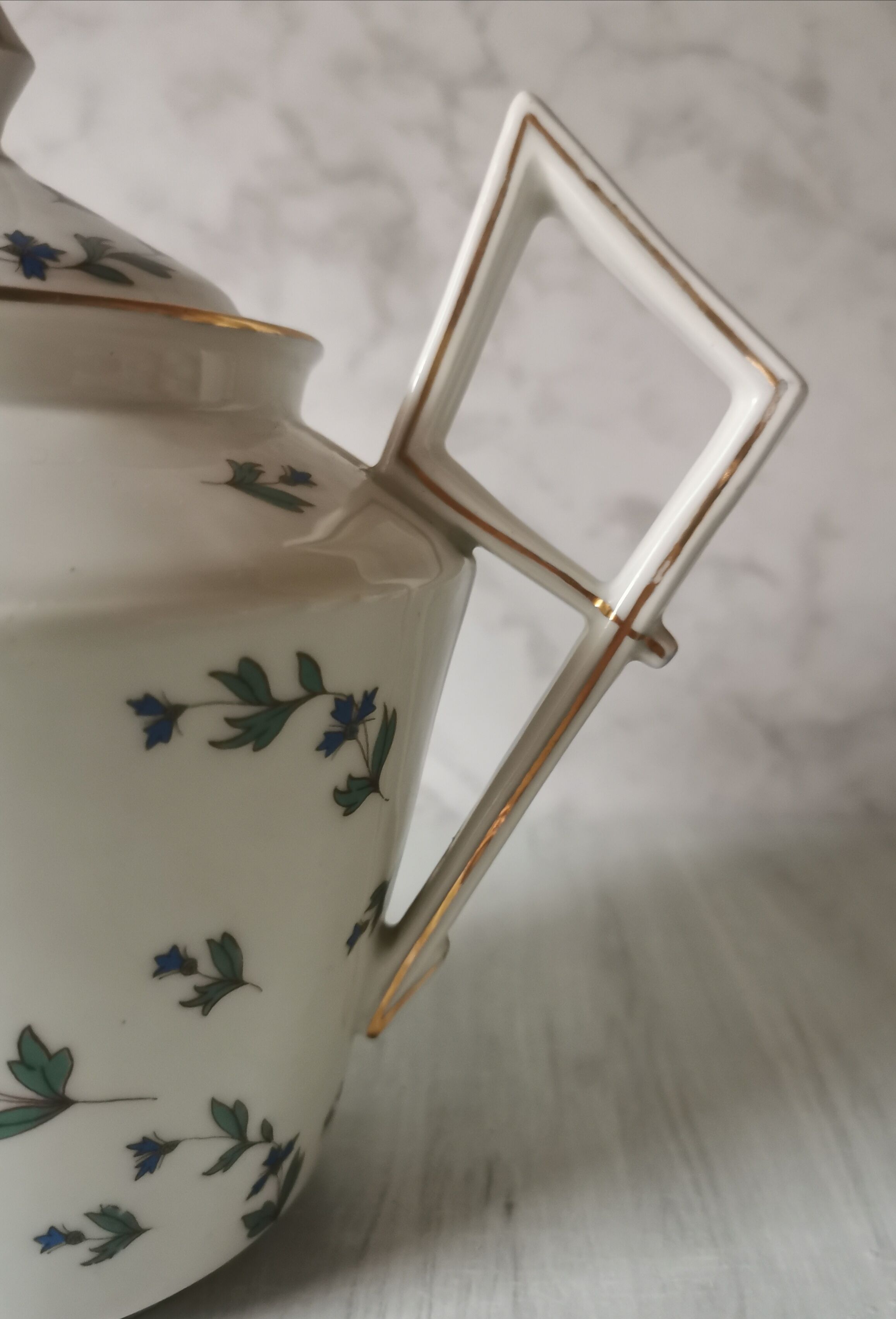 Porcelain barbel tea set Limoges Guérin
