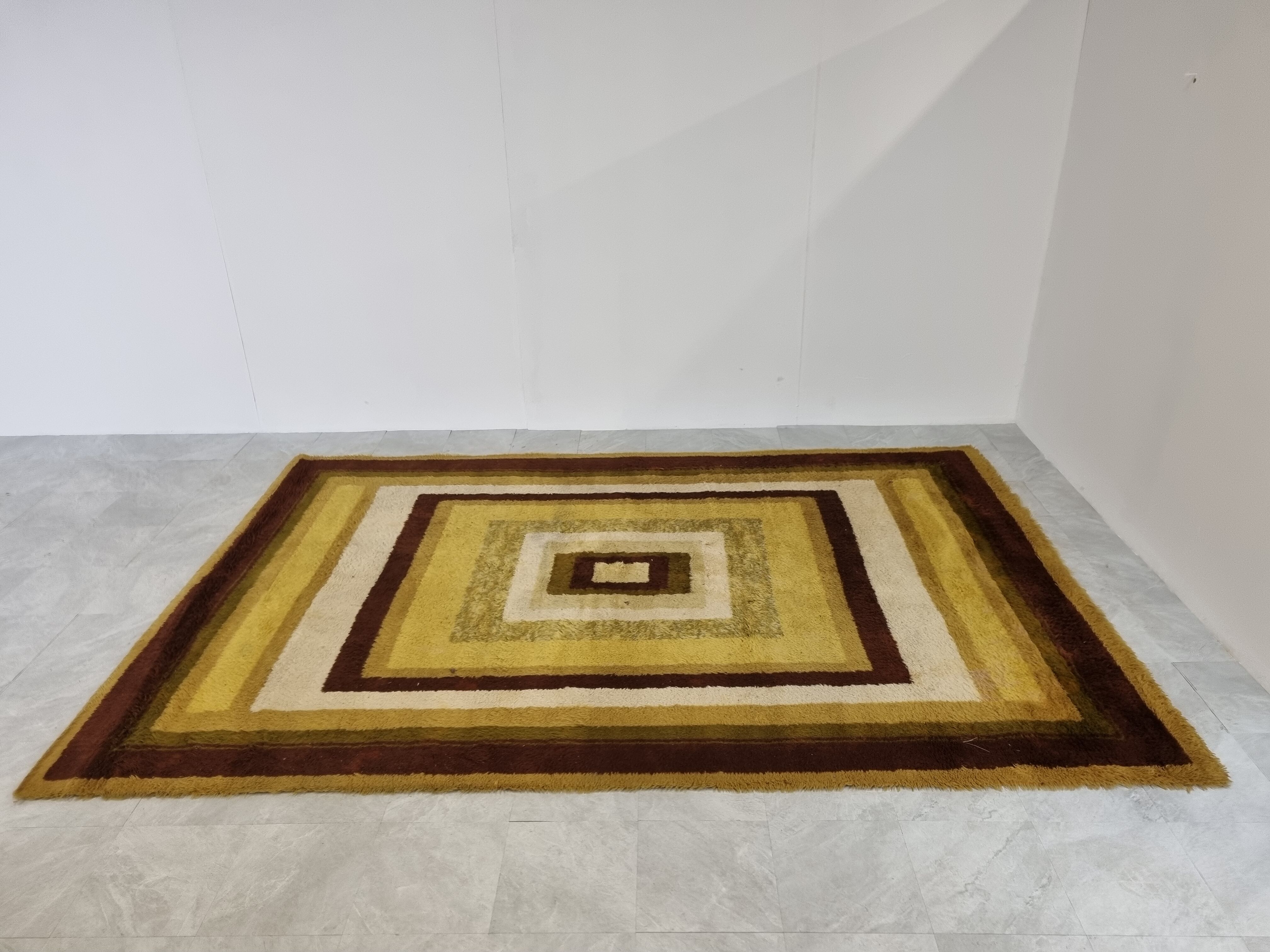Large modernist carpet, 1970s 290x200cm