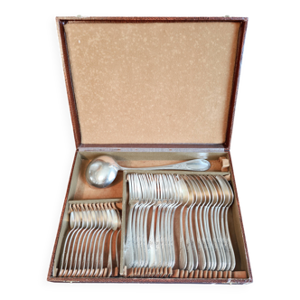 Élégance à table : Ménagère APOLLO en métal argenté - 37 pièces– Réf