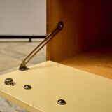 Vitrine du milieu du siècle des années 1960, Tchécoslovaquie