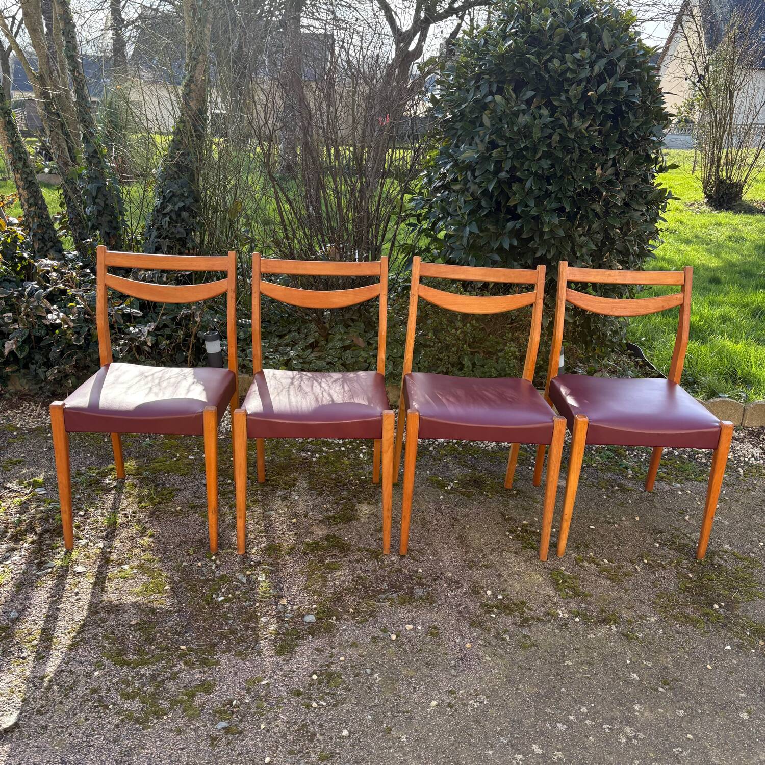 Set of 4 vintage Scandinavian style chairs