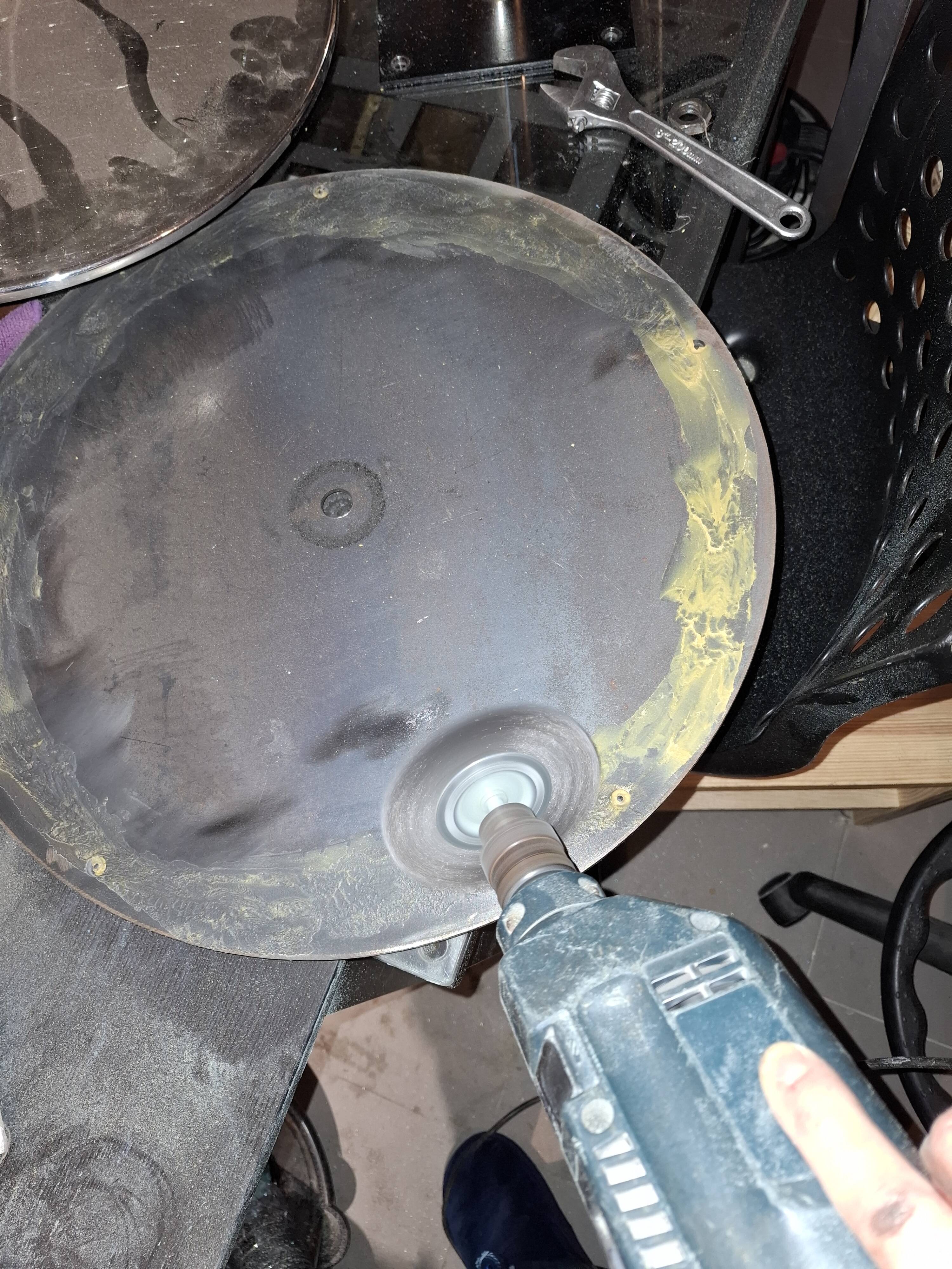 Artisan-Restored Mid-Century Armchair in Golden Mustard Velvet | Bruno Gonç