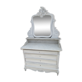 Dressing table