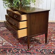 Commode anglaise en acajou et chêne, début XXème