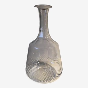 Carbed glass decanter
