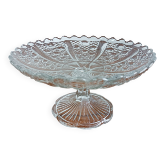 Glass fruit bowl on foot