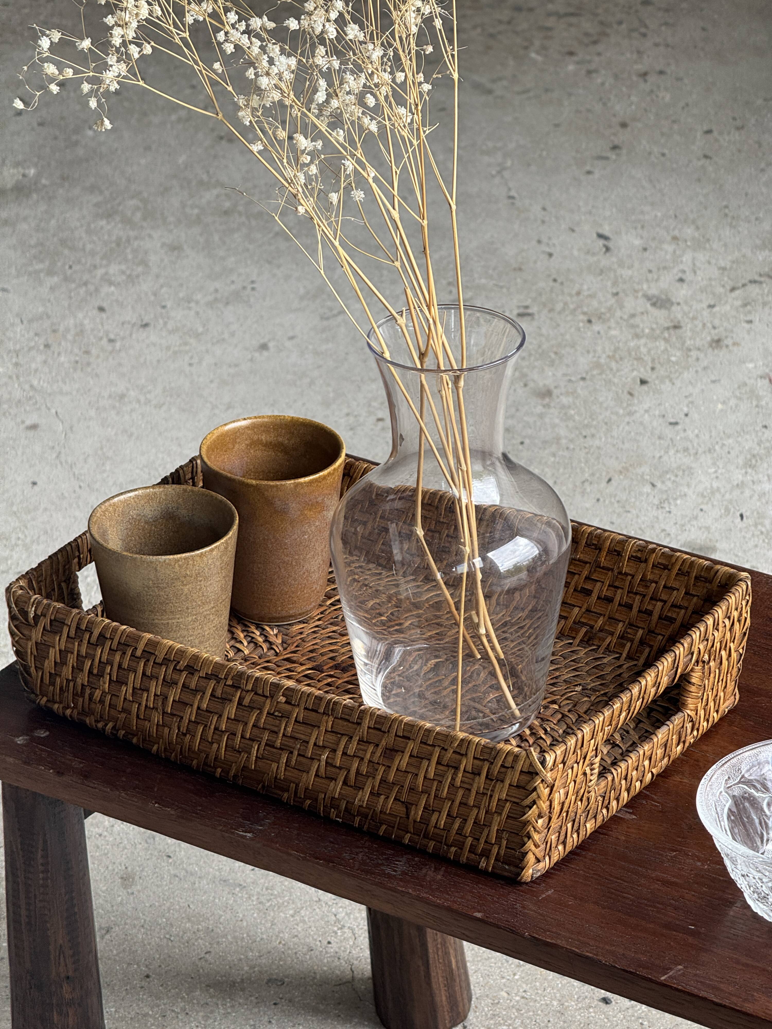 Rectangular woven wicker basket L32 W20 H8 cm