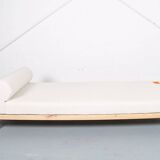 Virgil abloh x ikea design daybed markerad limited