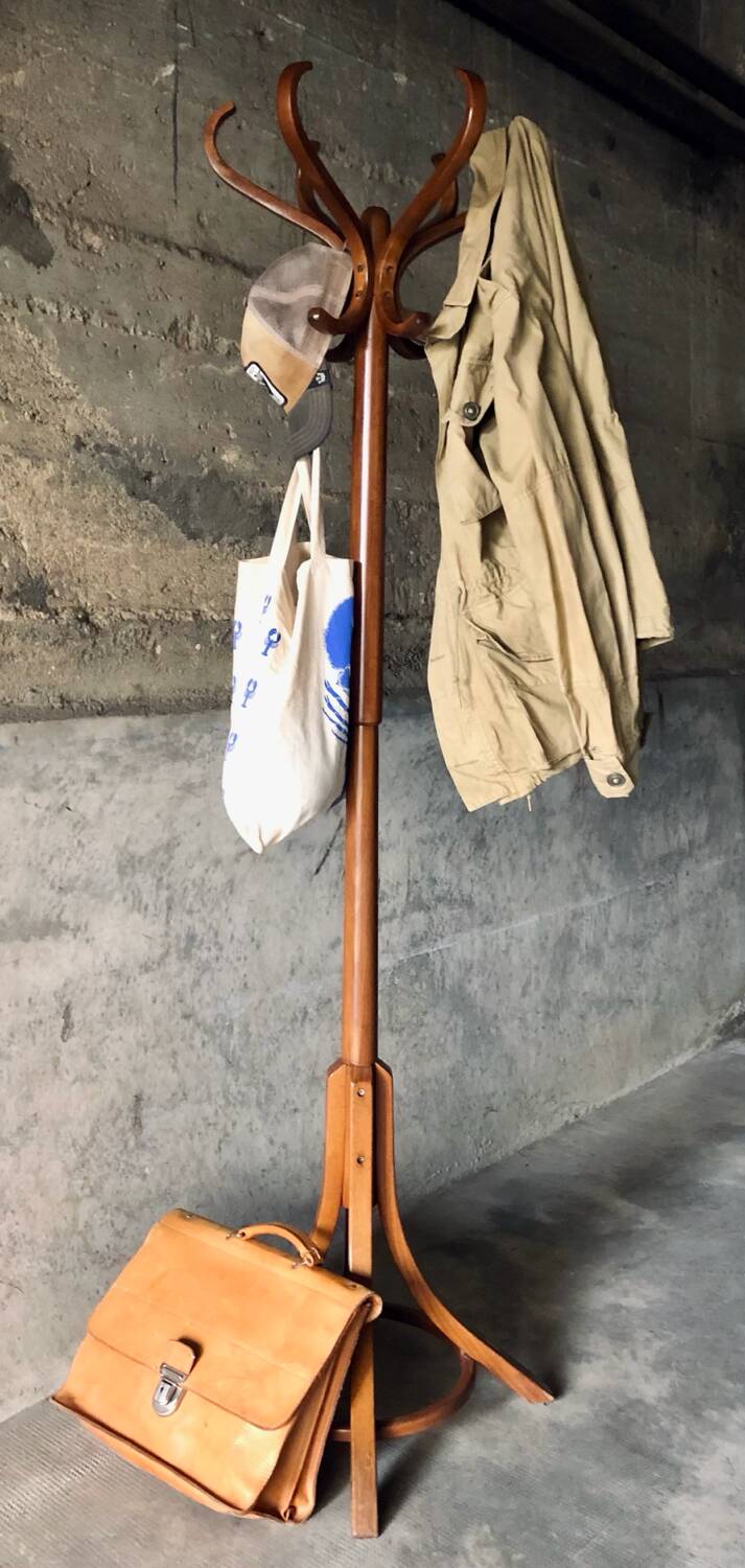 Coat rack called "Parrot" Baumann