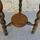 Healing tripode carries plants, solid wood
